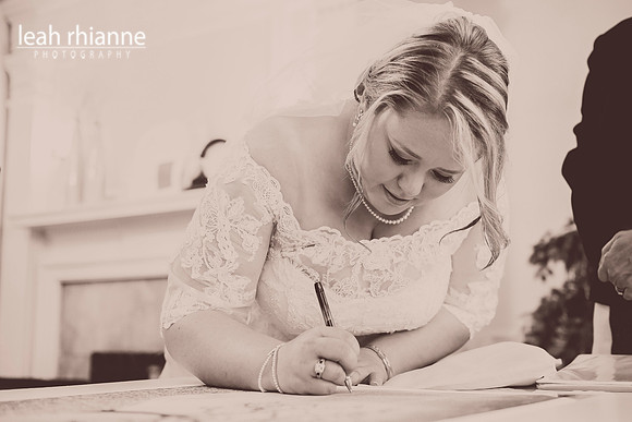 Leah Rhianne Photography
