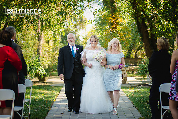 Leah Rhianne Photography