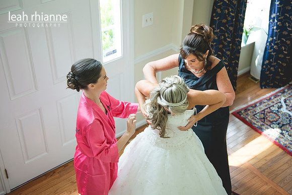 Leah Rhianne Photography