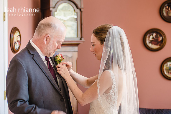 Leah Rhianne Photography