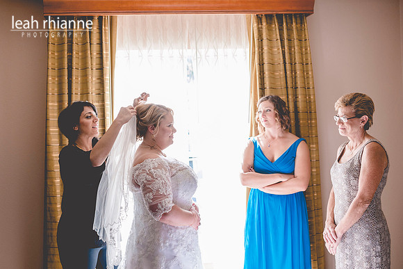 Leah Rhianne Photography