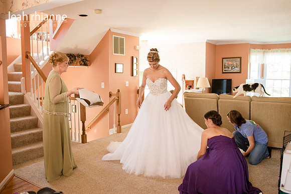 Leah Rhianne Photography