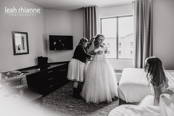 Leah Rhianne Photography